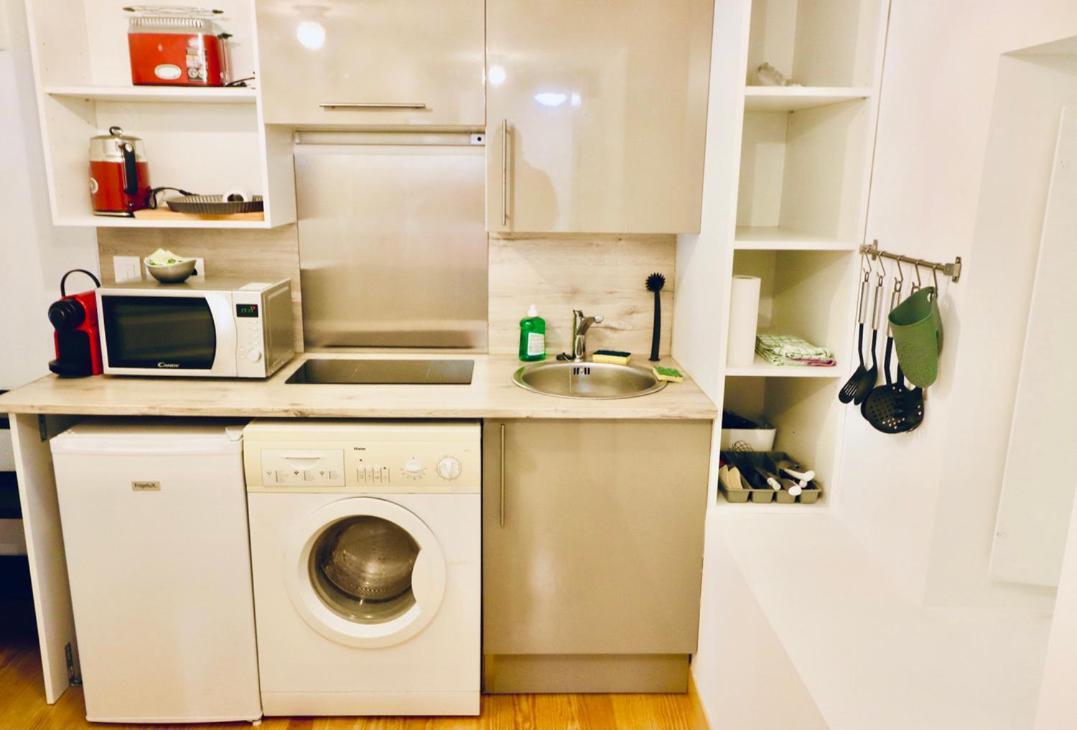Reverie Apartment *